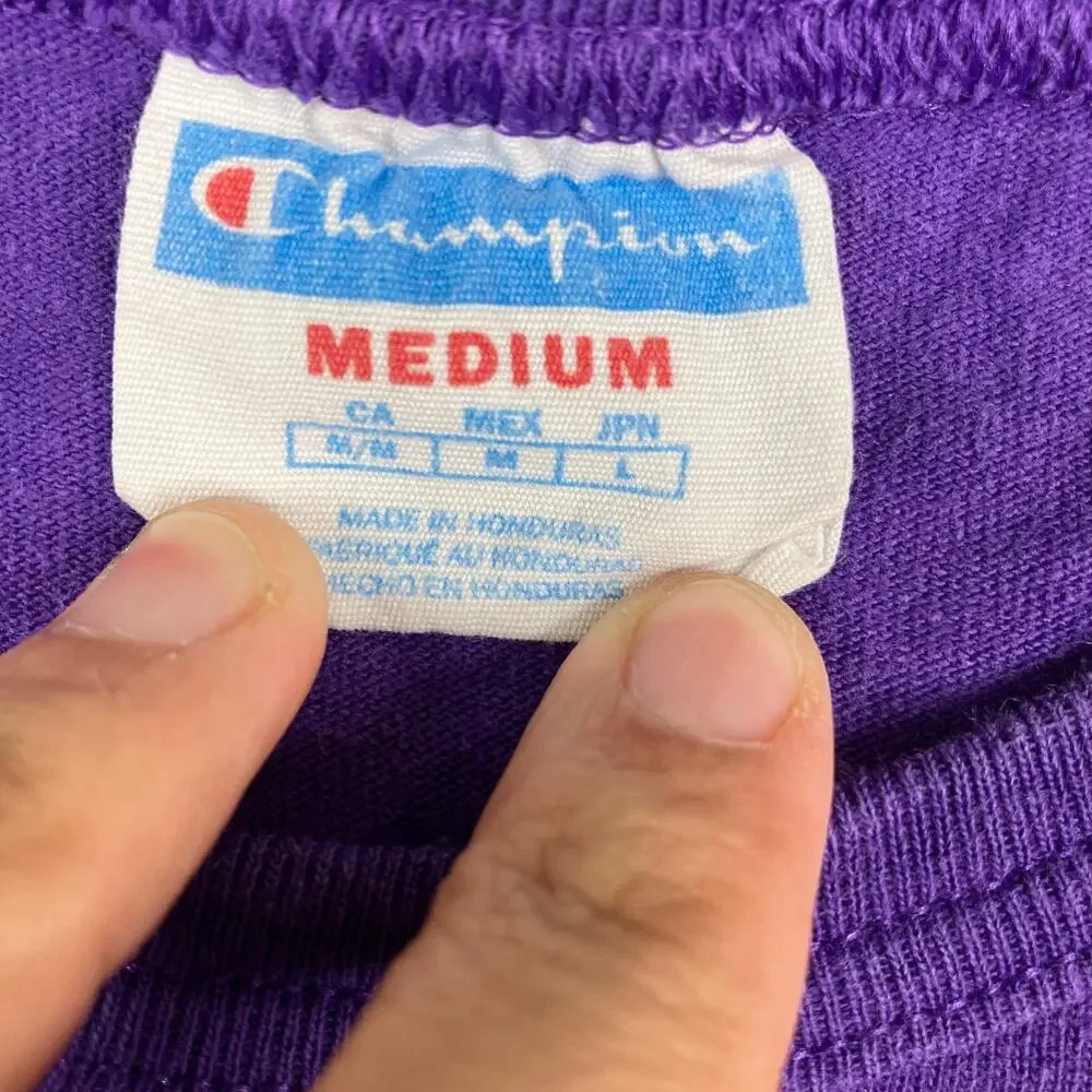 Champion T-Shirt Mens Size M Purple Short Sleeve‎ Athletic Casual Tee Shirt - Picture 2 of 6
